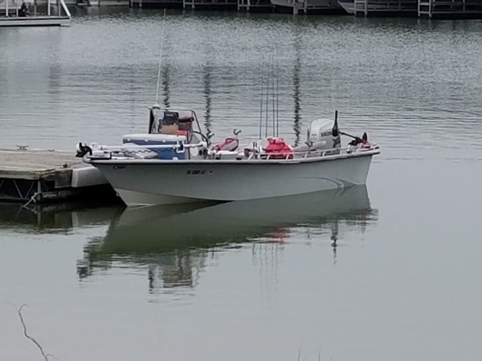LakeLewisvilleFishingGuide-WesCampbell-boat.jpg